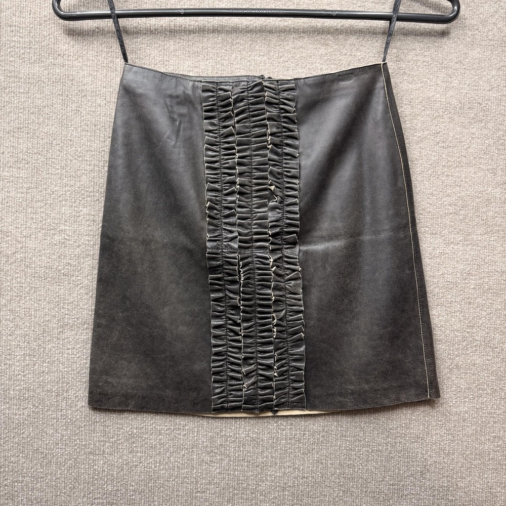 Black Genuine Leather Ruffle Front Mini Skirt Womens Size 6 EF23059